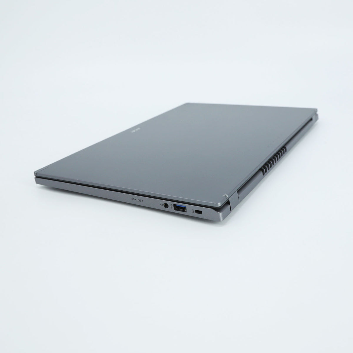 Acer Aspire 5 A515 Laptop: AMD Ryzen 7 7730U 1TB SSD 16GB RAM Warranty VAT