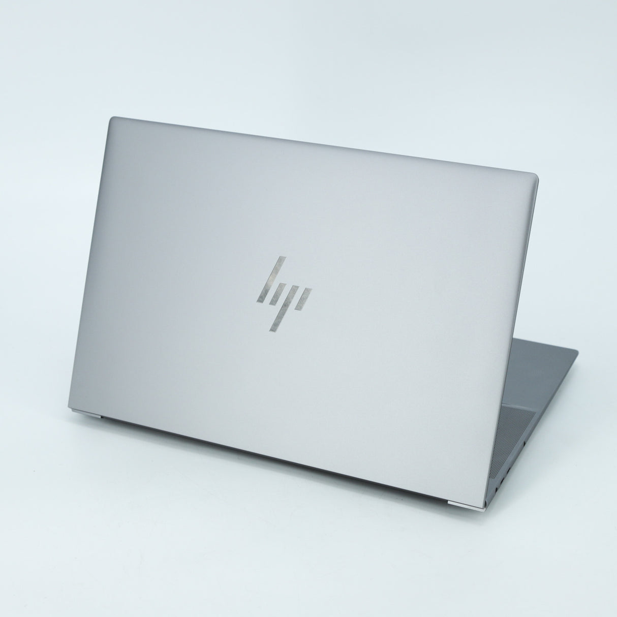 HP ZBook Studio 16 G10 CAD Laptop: 13th Gen i7, 32GB RAM, 1TB, RTX 2000 Warranty - GreenGreenStore