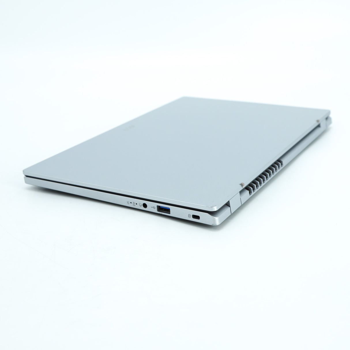 Acer Aspire 3 Laptop: AMD Ryzen 3 7320U, 4GB RAM, 256GB SSD, Warranty VAT - GreenGreenStore