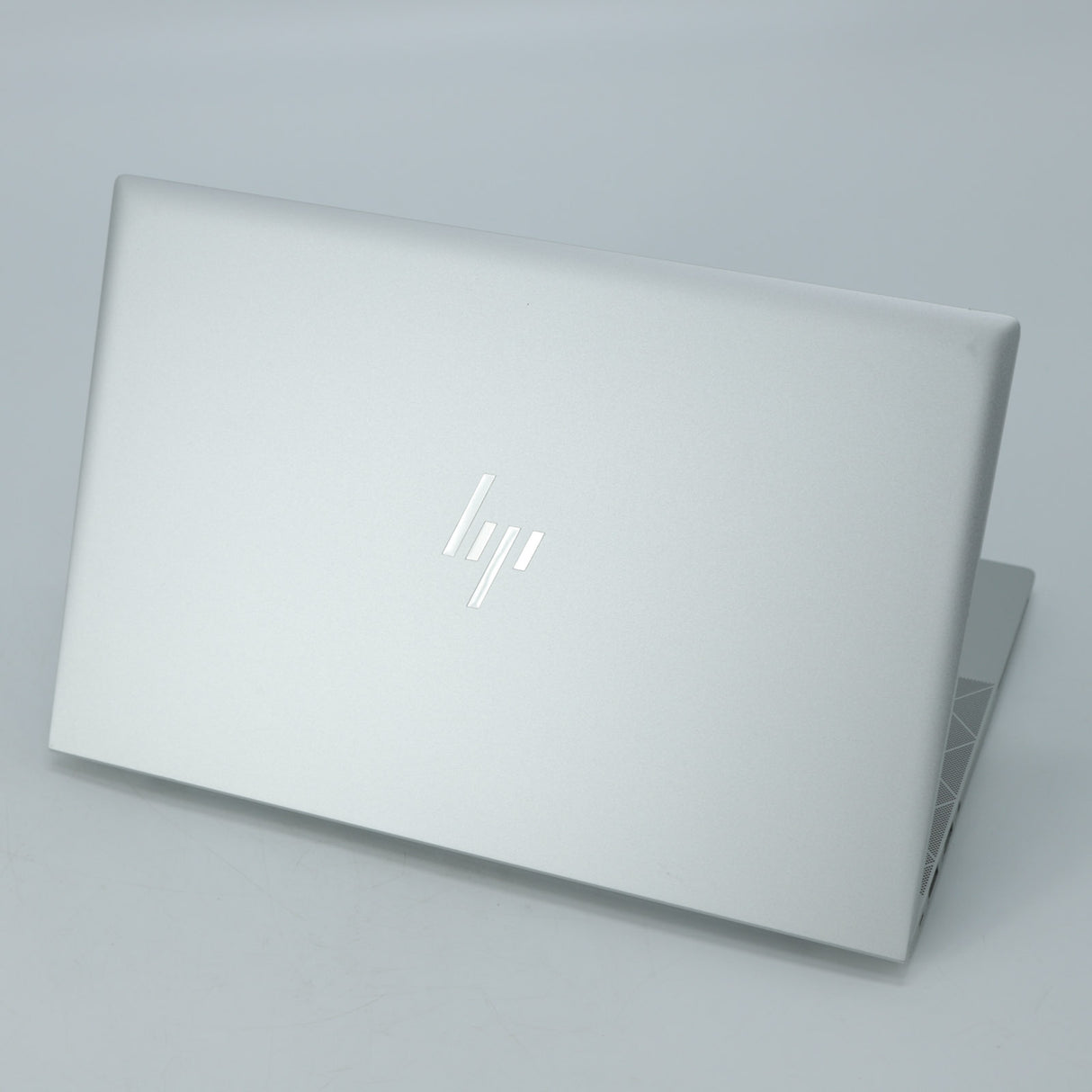 HP EliteBook 830 G8 Laptop: Intel Core i7-1185G7 16GB RAM 256GB SSD Warranty VAT - GreenGreenStore