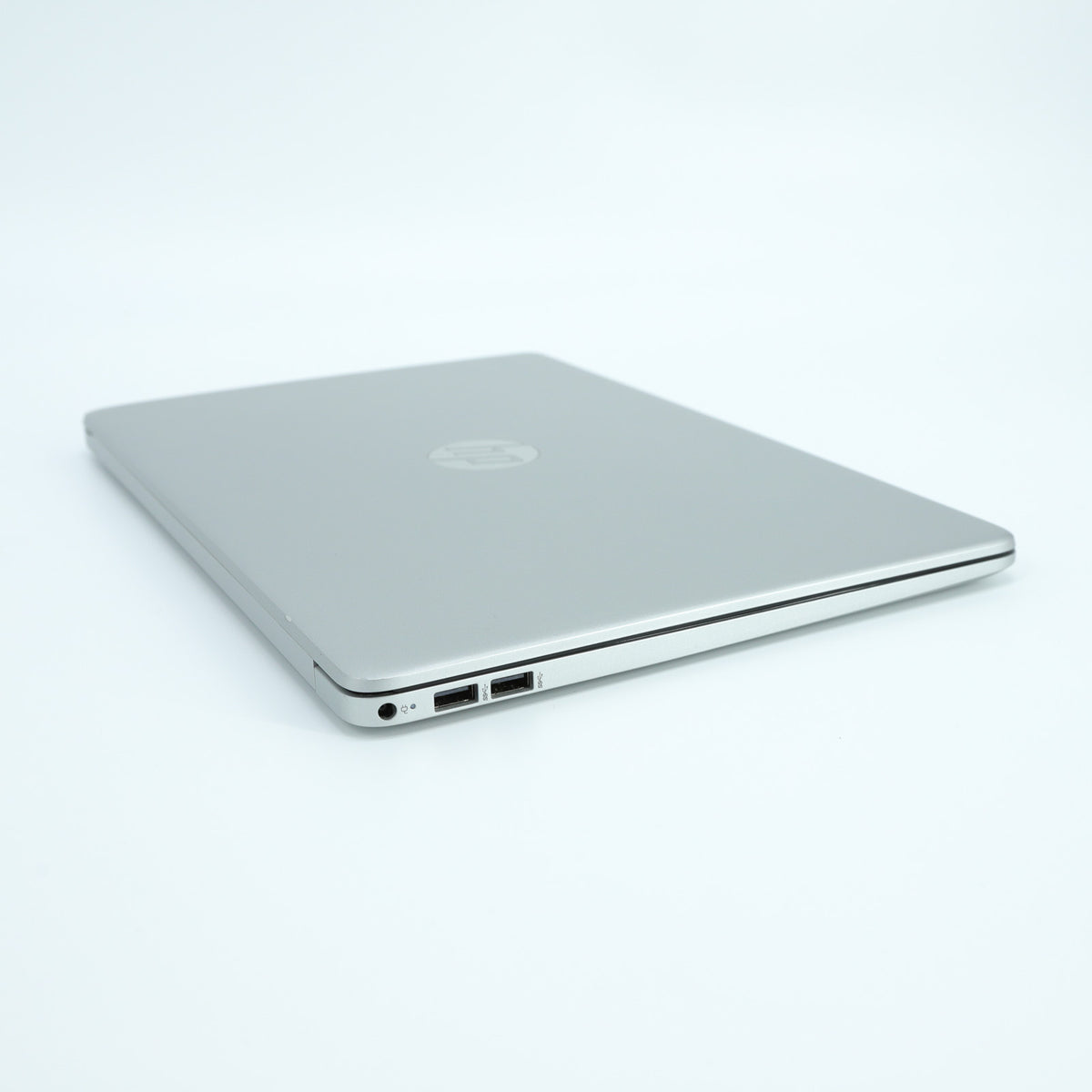 HP 15-fq2570sa Laptop: Intel Core i5-1135G7, 8GB RAM, 256GB SSD, Warranty VAT - GreenGreenStore