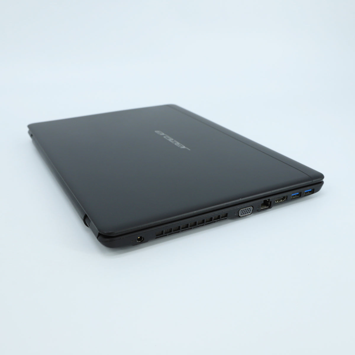 Medion ERAZER P6679 Laptop: Core i5-7200U 16GB RAM 128GB SSD + 1TB HDD Warranty