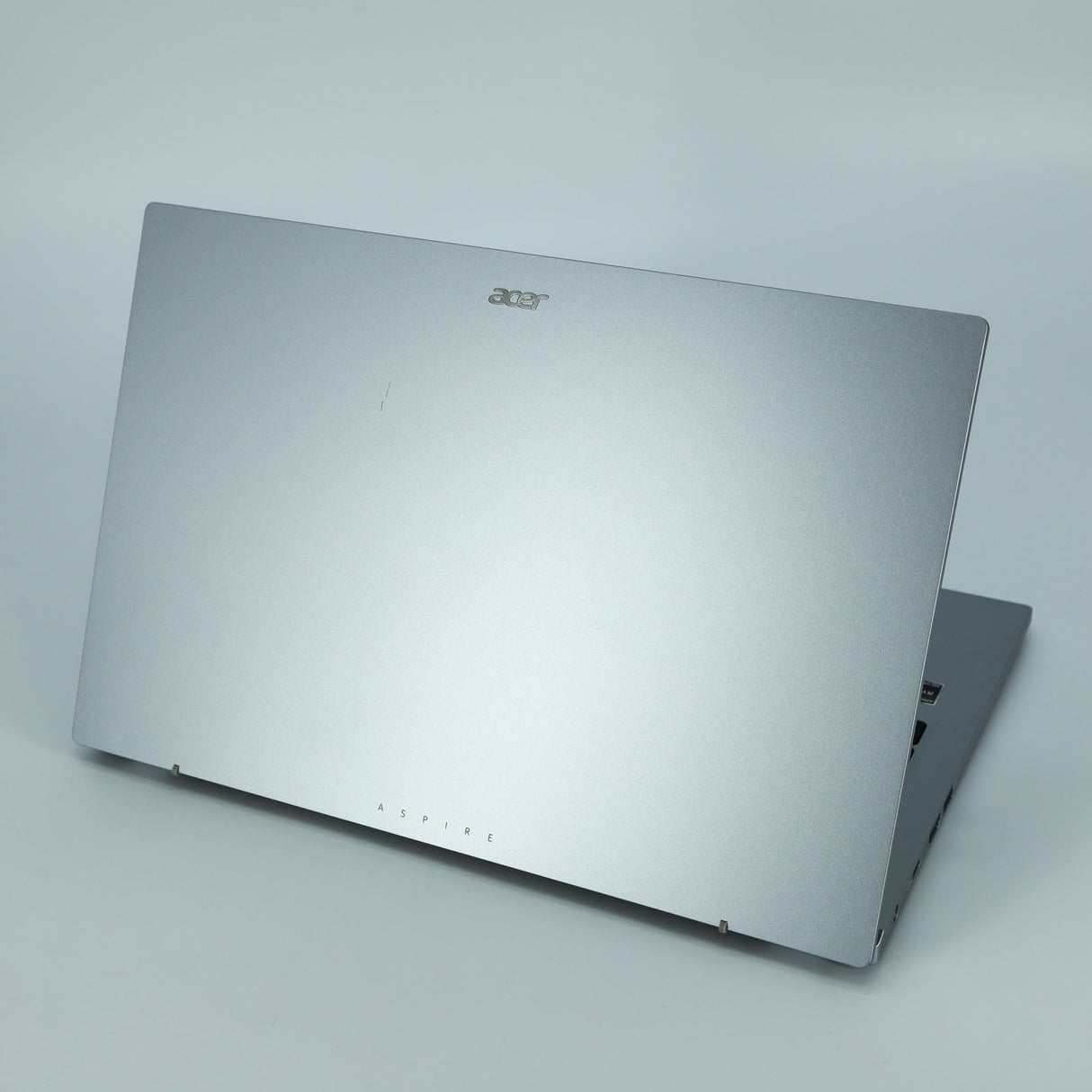 Acer Aspire 3 Laptop: AMD Ryzen 3 7320U, 8GB RAM, 250GB SSD, Warranty VAT - GreenGreenStore