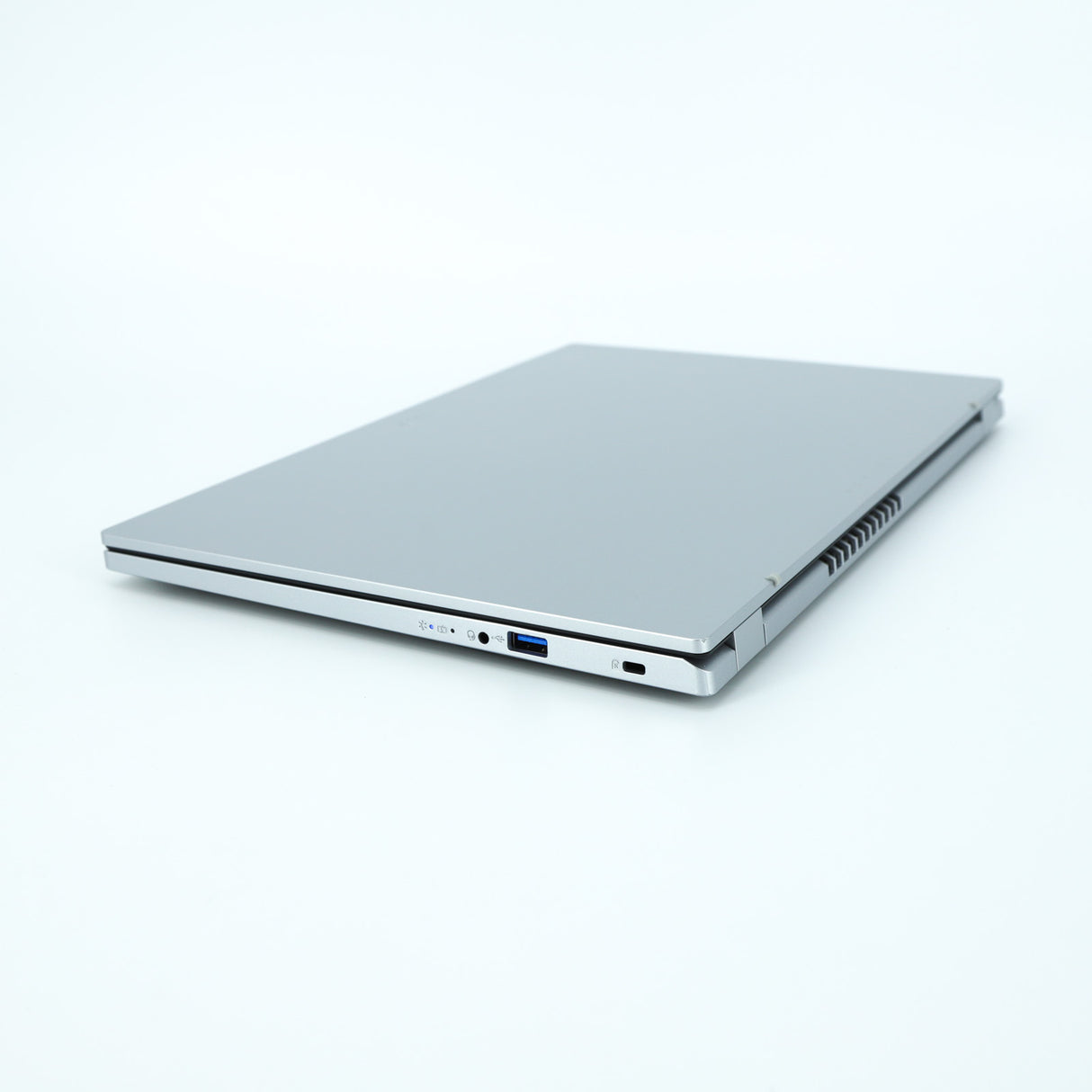 Acer Aspire 3 Laptop: AMD Ryzen 3 7320U, 8GB RAM, 250GB SSD, Warranty VAT - GreenGreenStore