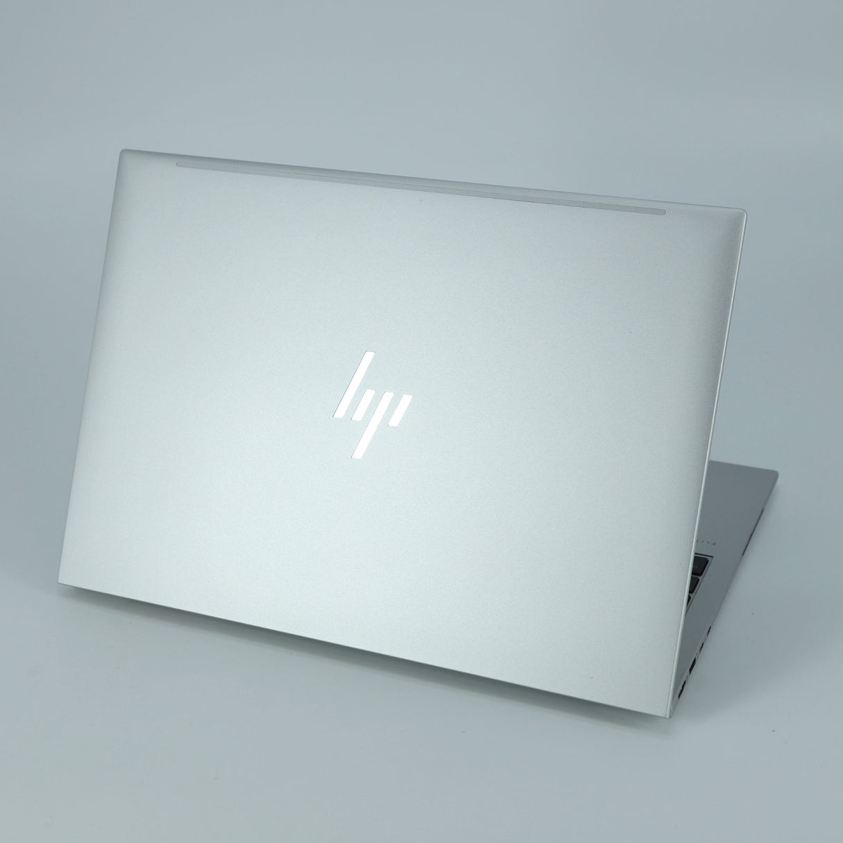 HP EliteBook 860 G9 Laptop: Core i7-1260P 512GB SSD 16GB RAM Warranty VAT - GreenGreenStore