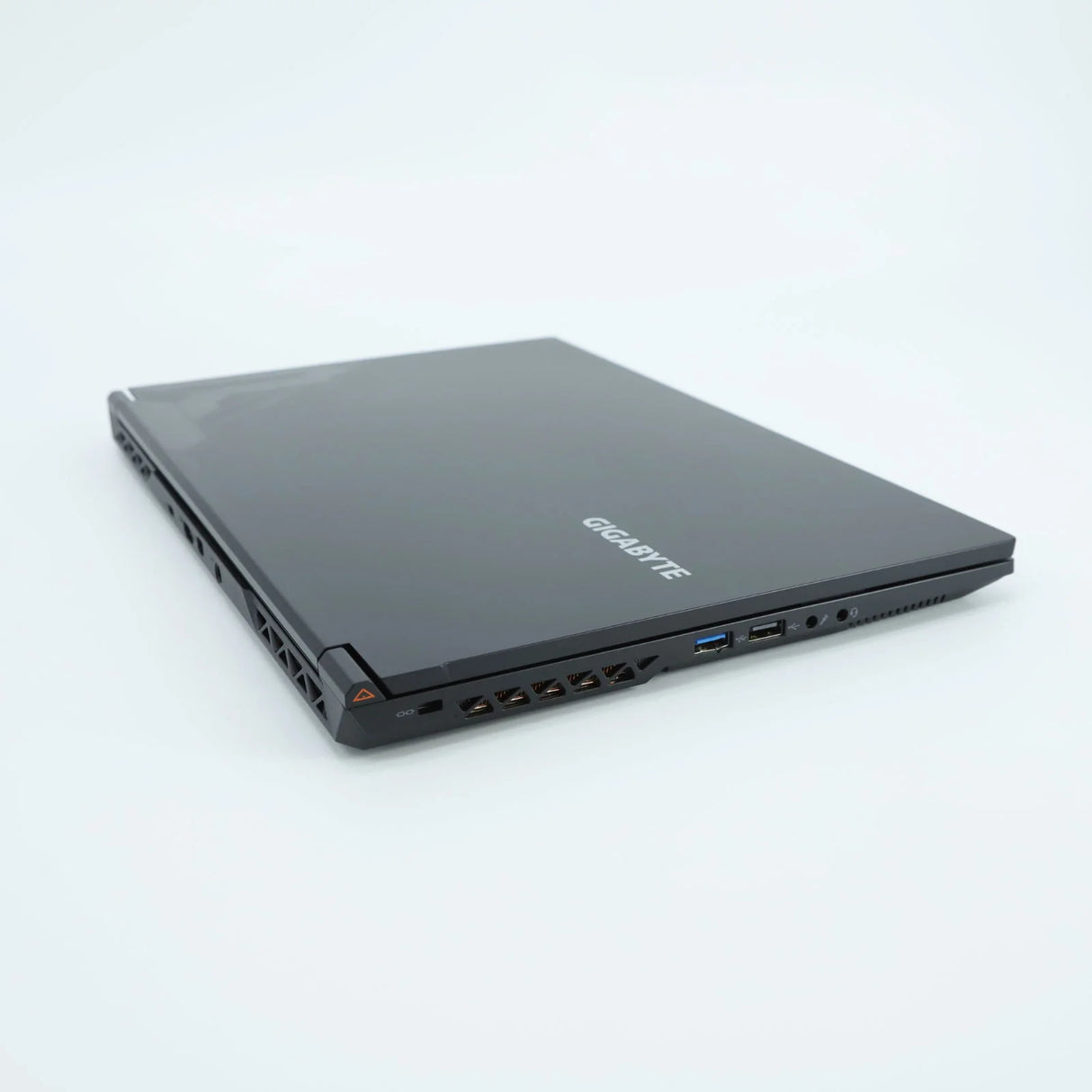 Gigabyte G5 MF5 144Hz Gaming Laptop: i7-13620H, 1TB 16GB RTX 4050 Warranty VAT