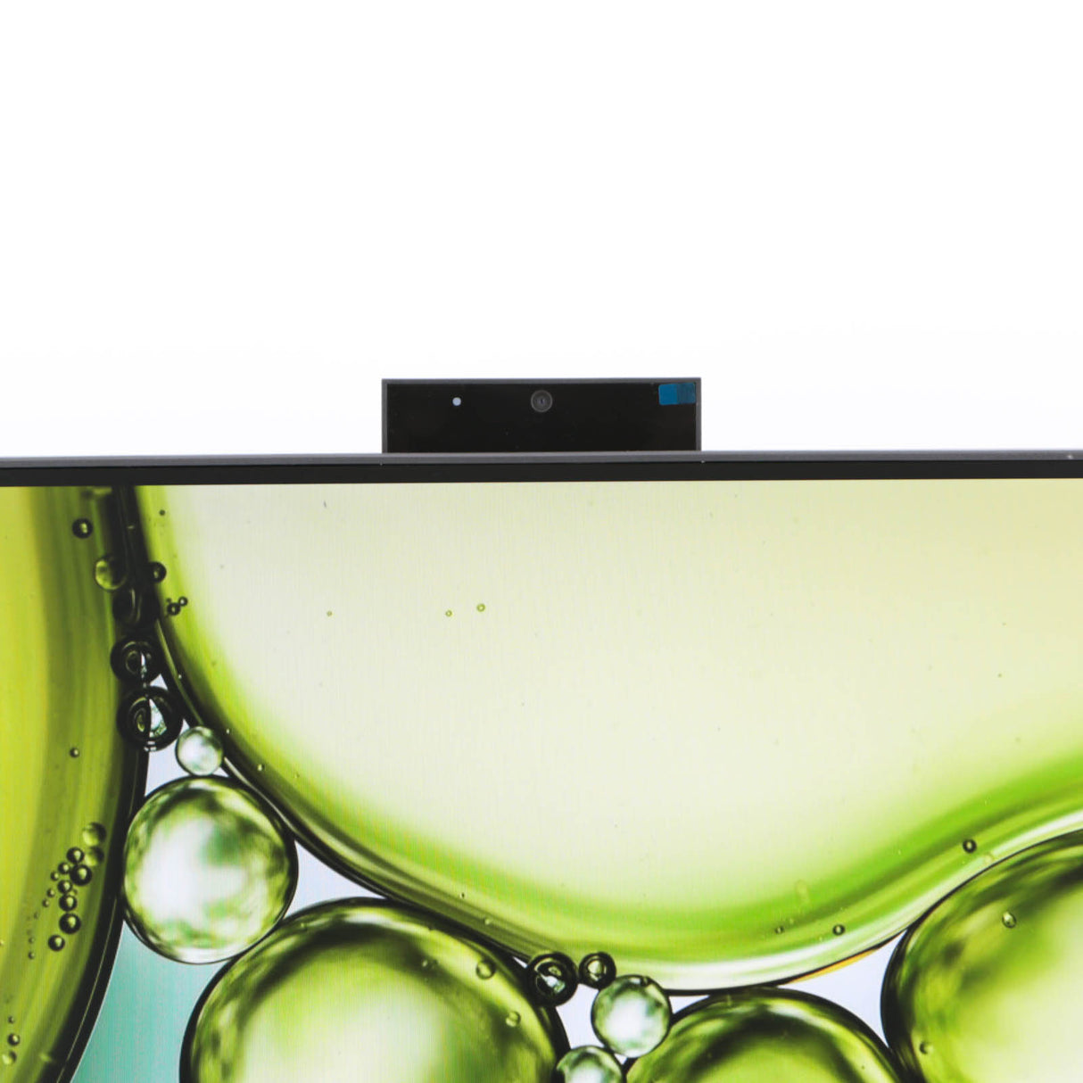 Lenovo IdeaCentre AIO 3 27": AMD Ryzen 7 5700U, 8GB RAM, 512GB SSD, Warranty VAT - GreenGreen Store