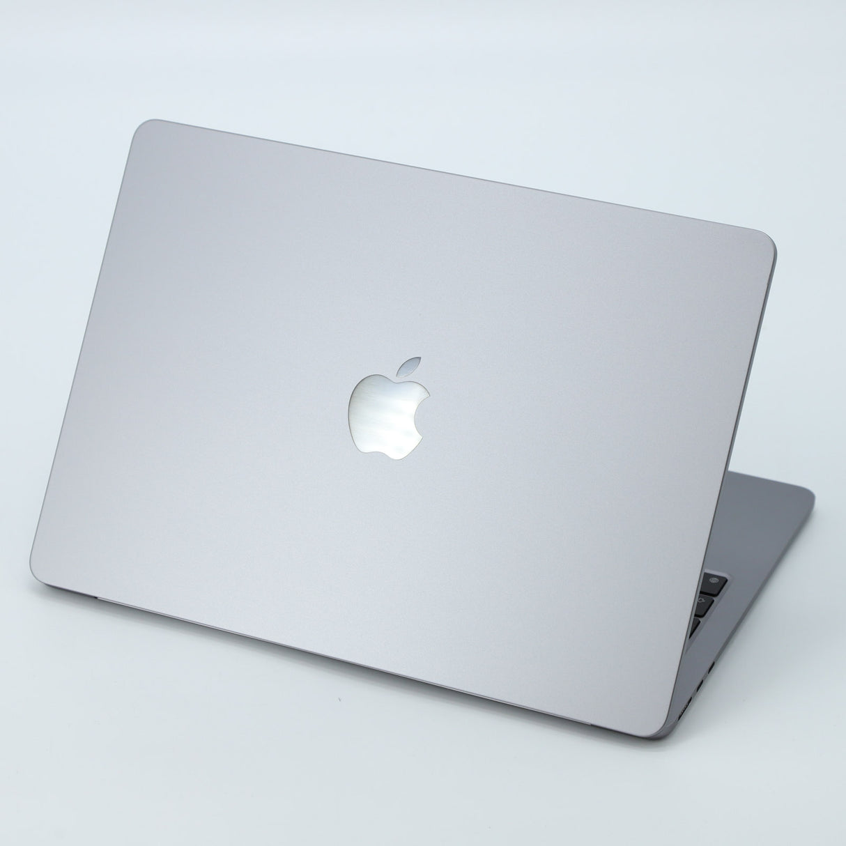 Apple MacBook Air M2 (2022, Space Grey): 8GB RAM, 256GB SSD, 13.6", Warranty VAT - GreenGreen Store