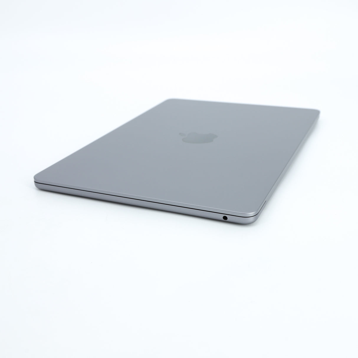 Apple MacBook Air M2 (2022, Space Grey): 8GB RAM, 256GB SSD, 13.6", Warranty VAT - GreenGreen Store