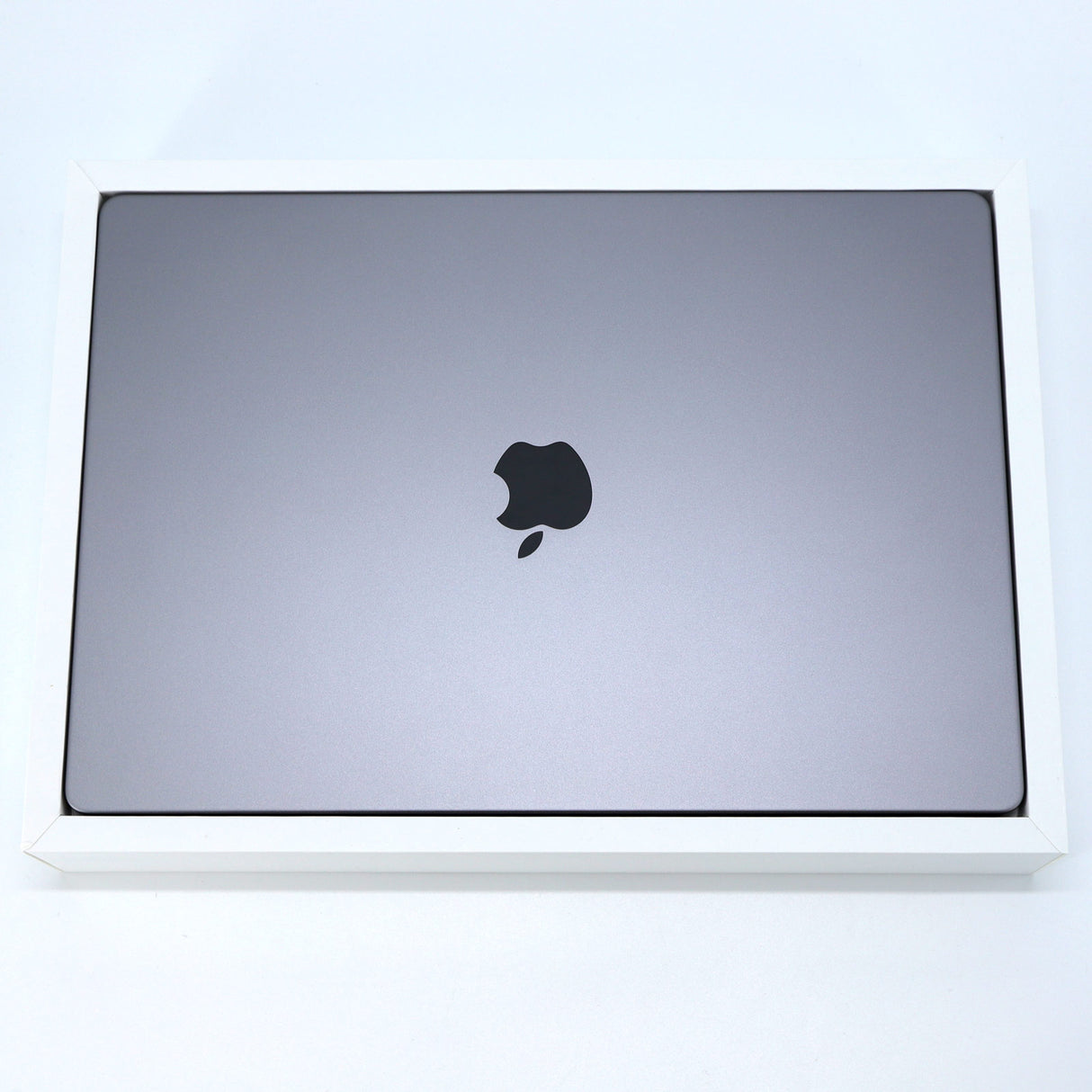 Apple MacBook Pro 16 (2021) - Grey, M1 Pro, 512GB, 16GB RAM, Warranty VAT - GreenGreen Store