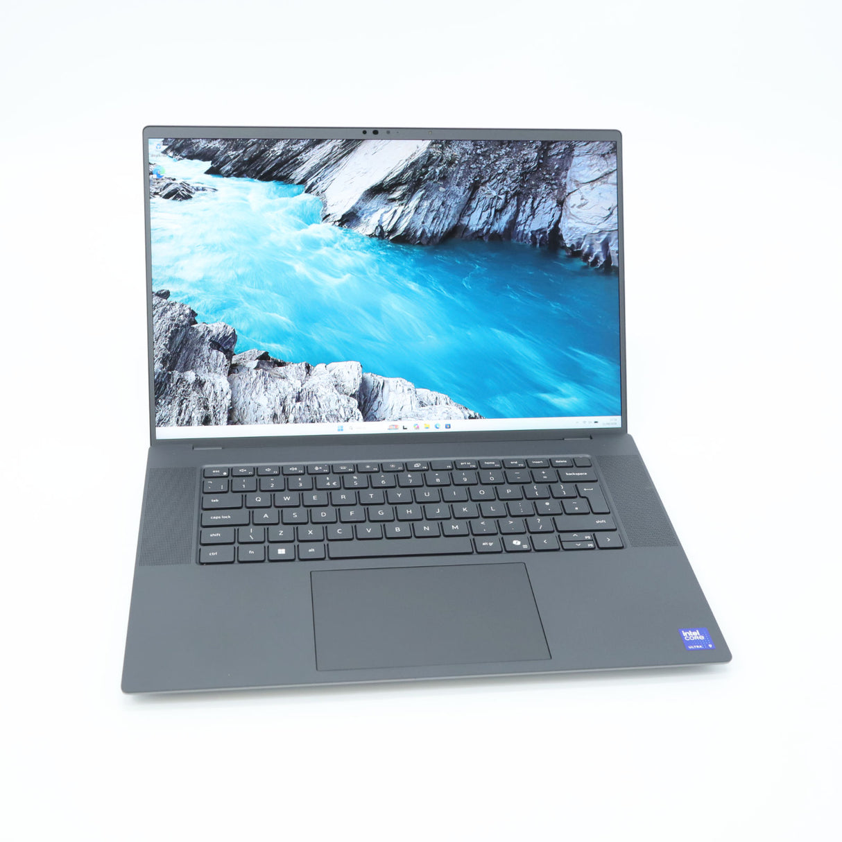 Dell Precision 5690 Laptop: Ultra 9 185H 32GB RAM, NVIDIA RTX 2000 Ada Warranty