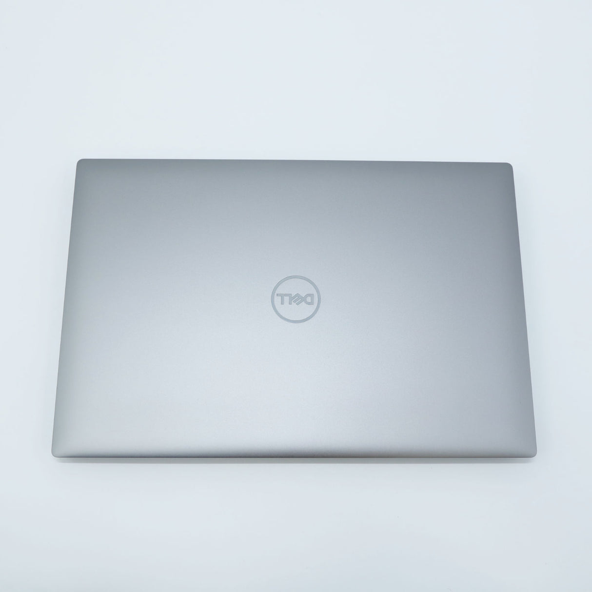 Dell Precision 5690 Laptop: Ultra 7 165H 32GB RAM, NVIDIA RTX 2000 Warranty