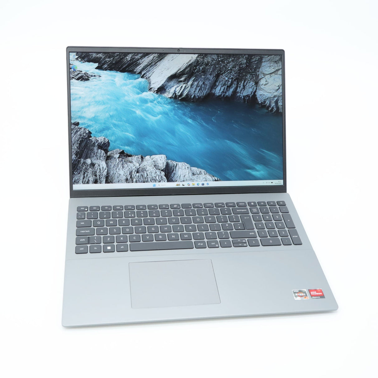 Dell Vostro 16 5635 Laptop: Ryzen 7 7730U, 256GB SSD, 16GB RAM, Warranty, VAT
