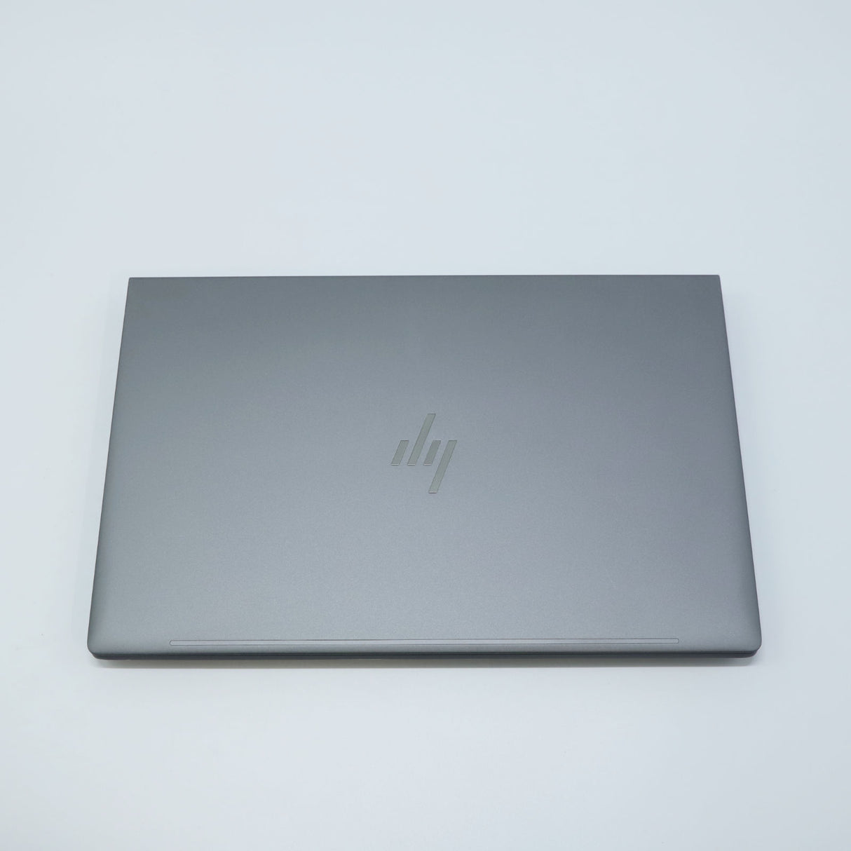 HP ZBook Power G10 Laptop: Core i7-13700H 32GB 1TB RTX 2000 Ada Warranty
