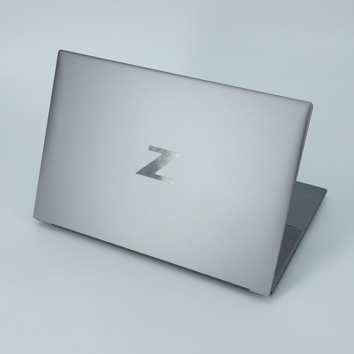 HP ZBook Studio G9 Laptop: Core i7-12800H 32GB RAM, RTX A2000, 1TB SSD, Warranty - GreenGreenStore
