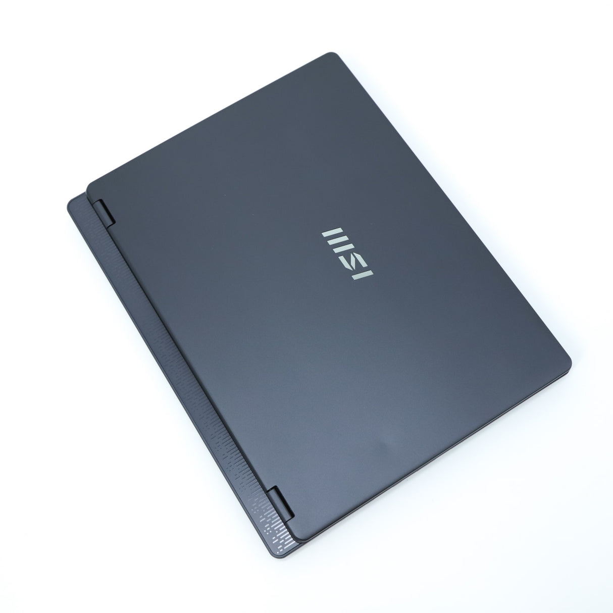 MSI Prestige 14 AI Gaming Laptop: Ultra 7 155H, 32GB 1TB, RTX 3050, Warranty VAT - GreenGreenStore