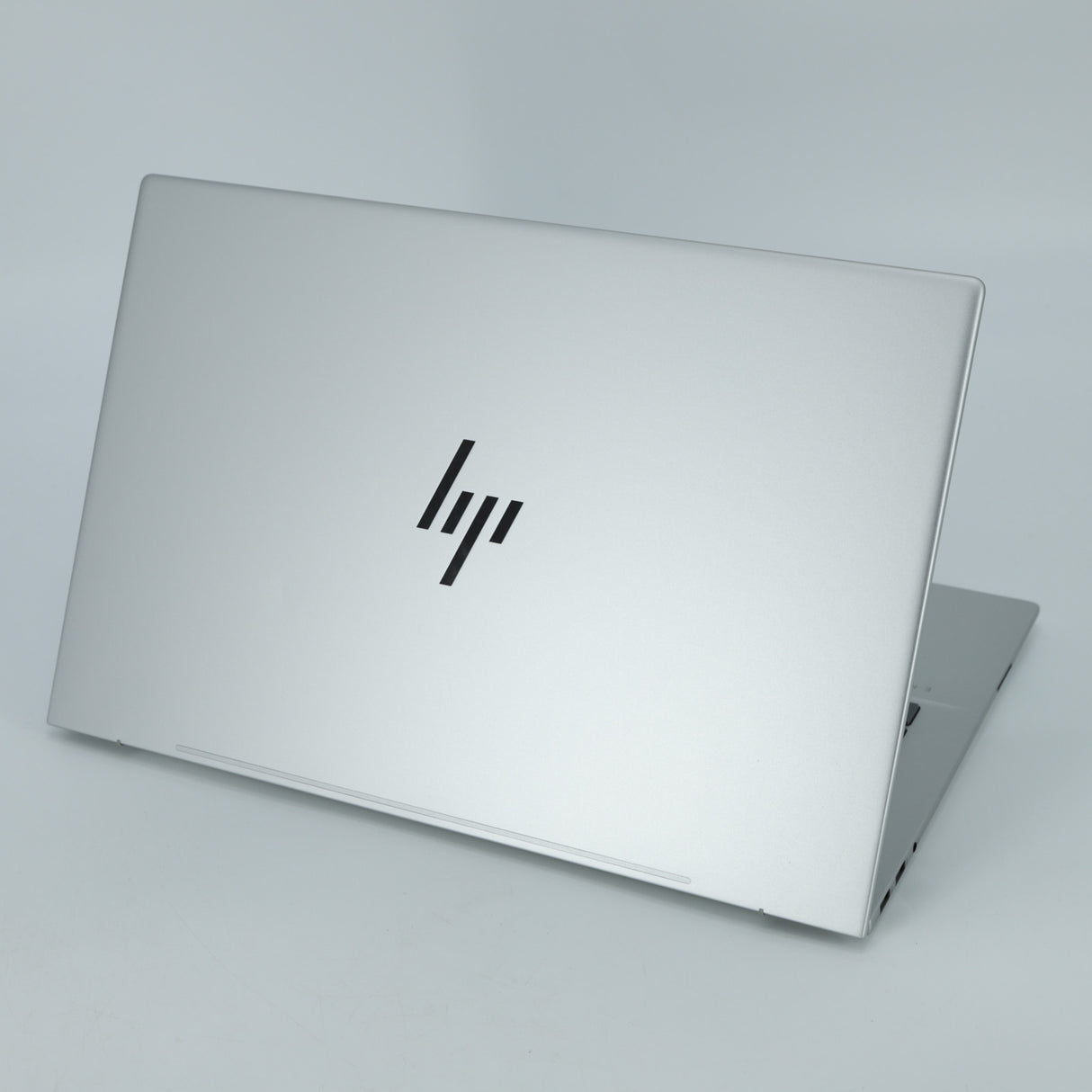 HP Envy 17 Laptop: 17.3" Touchscreen i7-13700H 512GB SSD 16GB RAM Warranty VAT - GreenGreenStore
