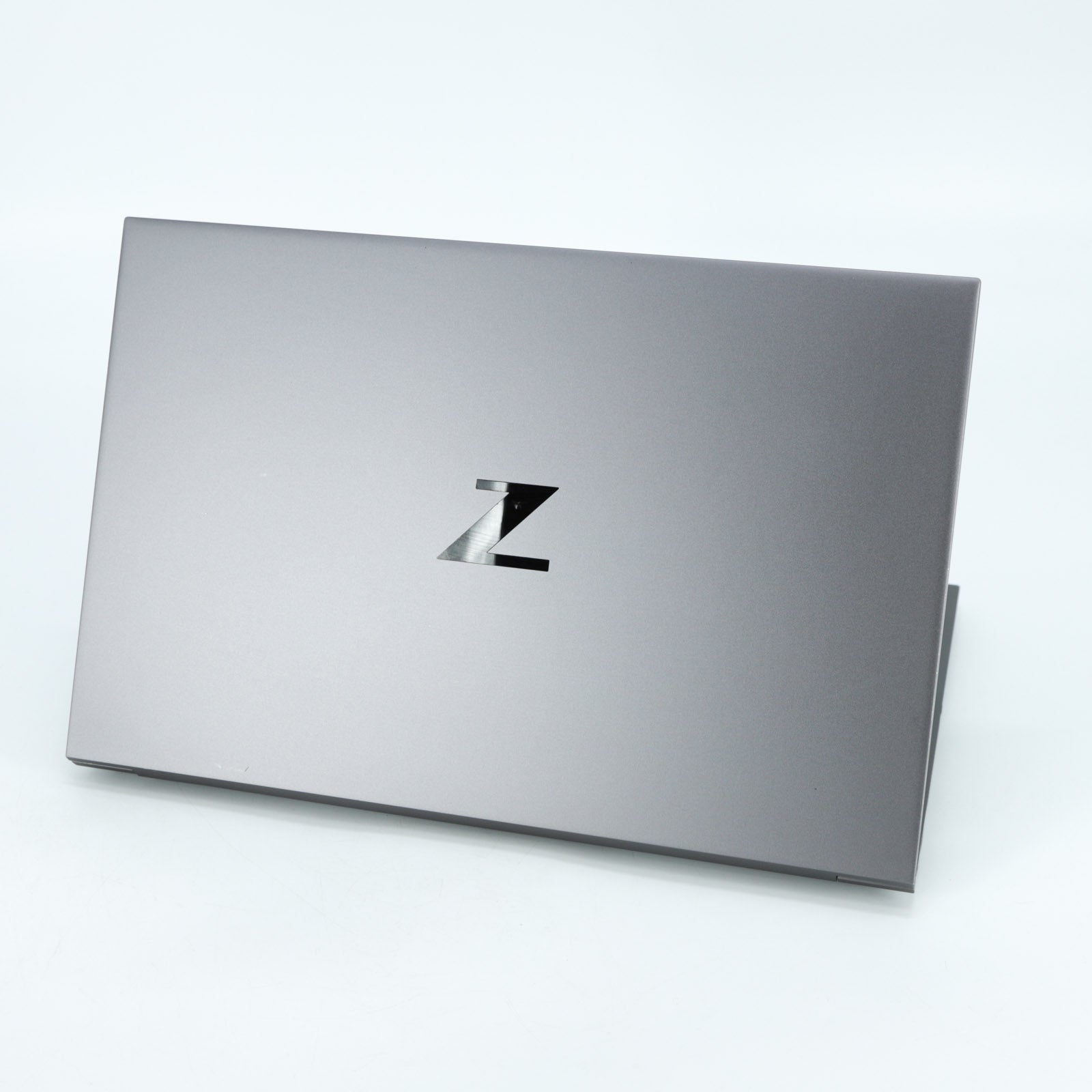 HP ZBook Studio 15 G8 Laptop: i7-11850H 32GB RAM 512GB SSD