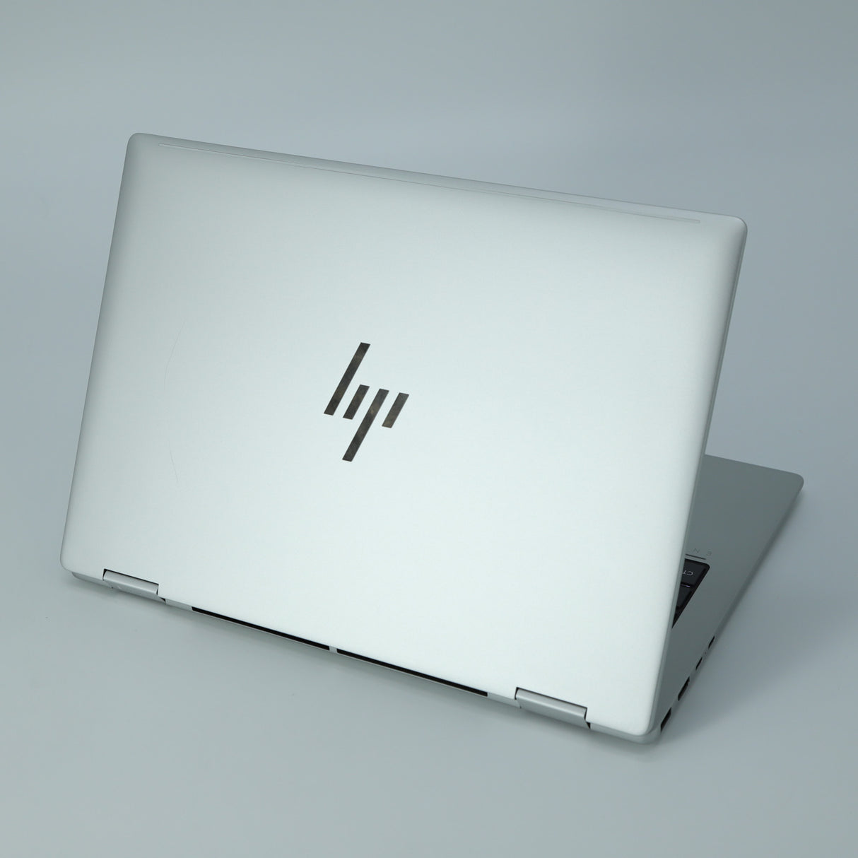 HP Envy X360 2-in-1 Laptop: AMD Ryzen 7 8840HS, 512GB SSD 16GB RAM, Warranty VAT - GreenGreenStore