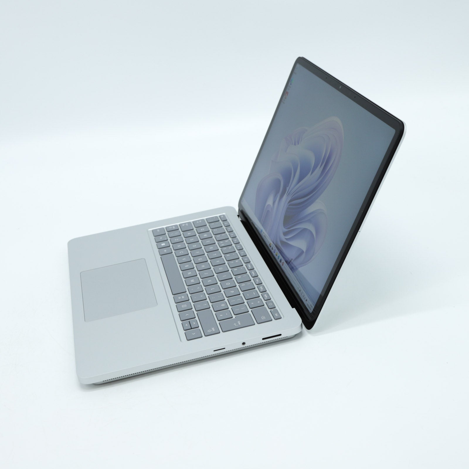 Microsoft Surface Laptop Studio 2: Core i7-13700H 16GB RAM 512GB