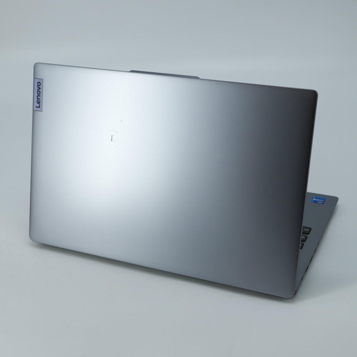 Lenovo IdeaPad 3 Slim Laptop: Core i5-12450H, 512GB SSD, 16GB RAM, Warranty VAT