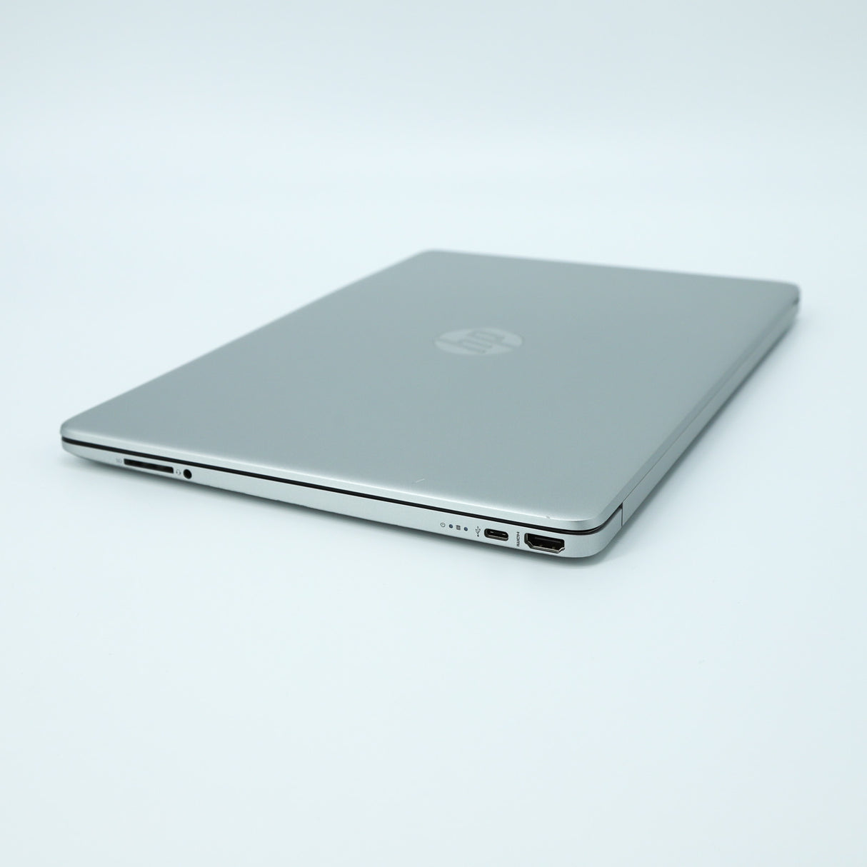 HP 15-fq5510sa Laptop: Intel Core i5-1235U, 8GB RAM, 256GB SSD, Warranty VAT - GreenGreenStore