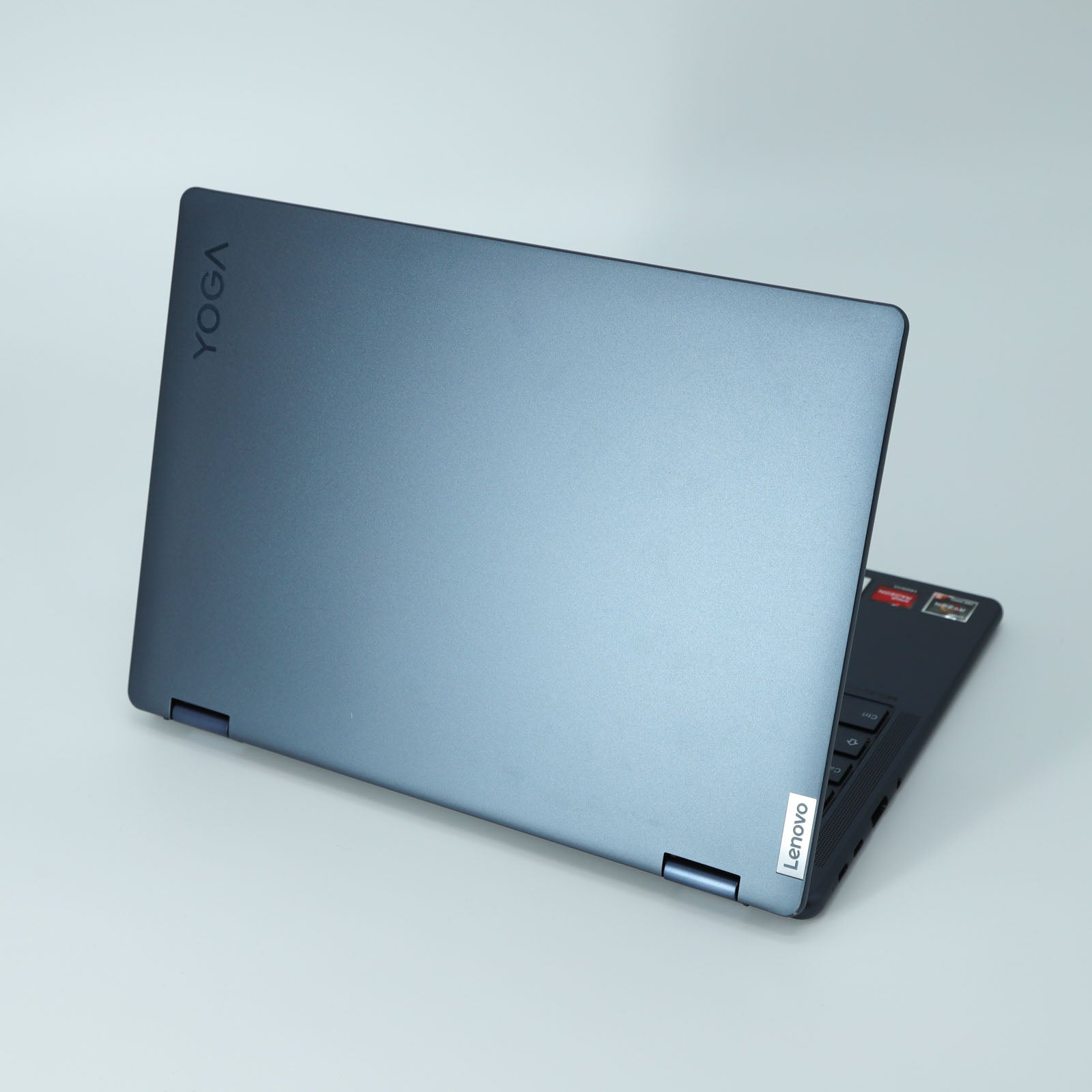 Lenovo Yoga 6 13ALC7 AMD Ryzen 7 5700U