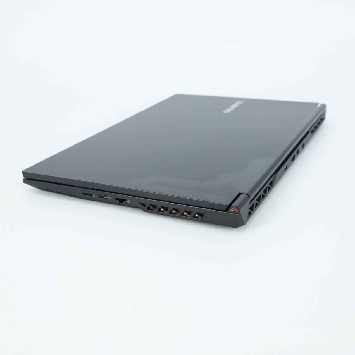 Gigabyte G5 MF5 144Hz Gaming Laptop: i7-13620H, 16GB, 1TB, RTX 4050 Warranty VAT - GreenGreenStore