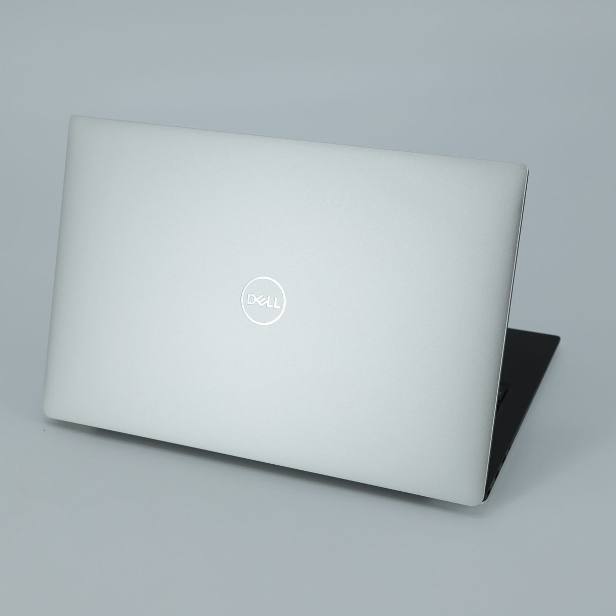 Dell XPS 13 9370 Laptop: Intel Core i7-8550U, 8GB RAM, 256GB SSD, Warranty VAT - GreenGreenStore