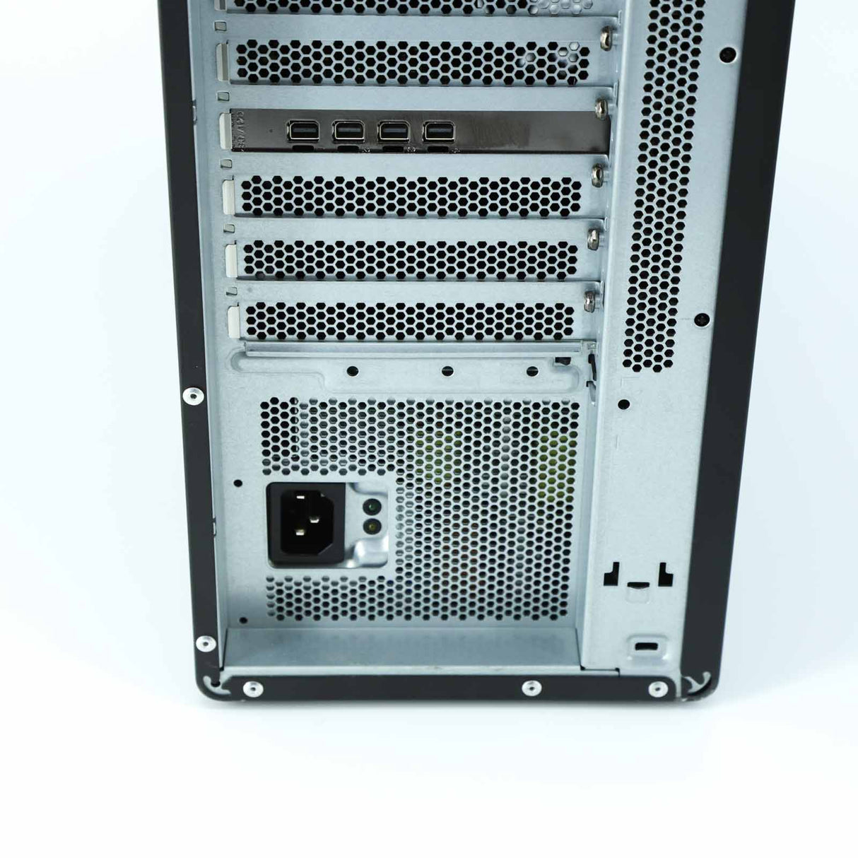 Lenovo ThinkStation P620: AMD Threadripper PRO 3945WX 128GB RAM 1TB SSD Quadro P1000 Warranty VAT