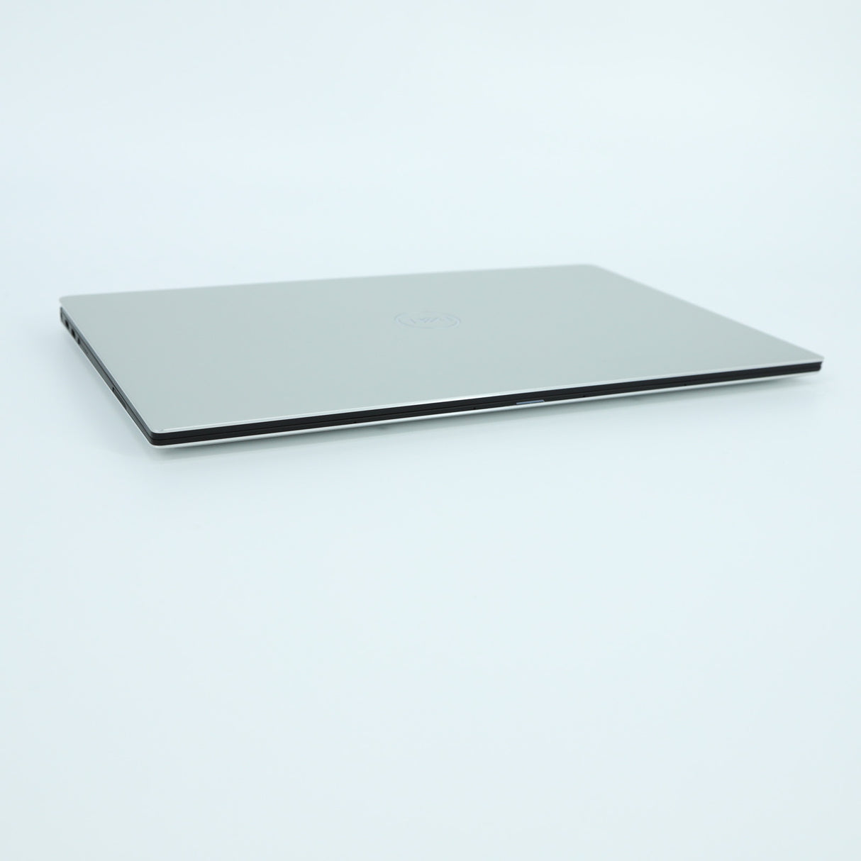 Dell XPS 13 7390 Laptop: Core i7-10510U, 512GB SSD, 16GB RAM, Warranty VAT - GreenGreenStore