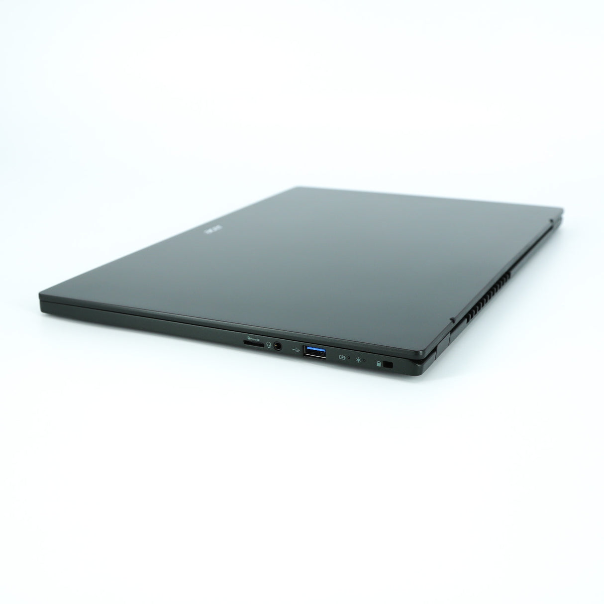 Acer Swift Edge 16" Laptop: Ryzen 7 7840U, 1TB SSD 16GB RAM, Warranty VAT - GreenGreenStore