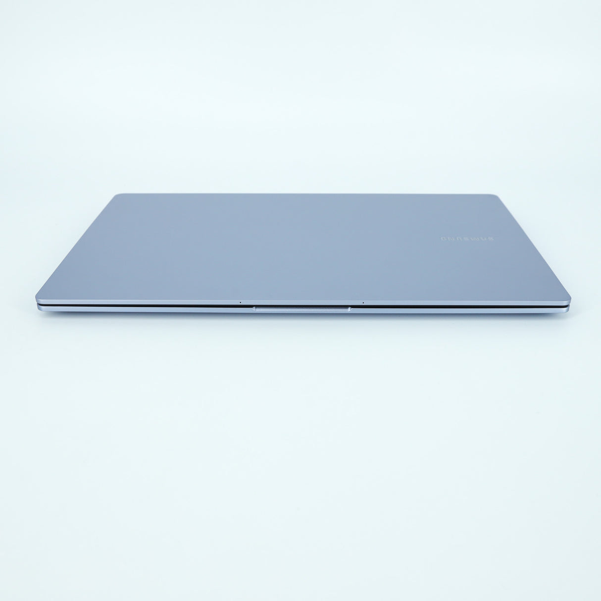 Samsung Galaxy Book4 Edge Laptop: Snapdragon X 16GB RAM 256GB SSD, Warranty VAT - GreenGreenStore