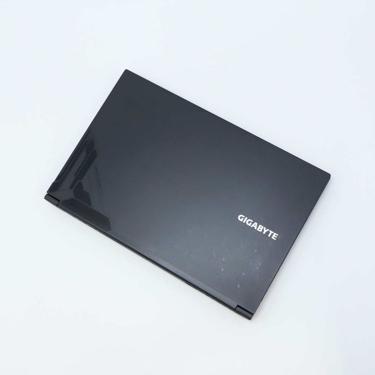 Gigabyte G5 MF5 144Hz Gaming Laptop: i7-13620H, RTX 4050, 1TB 16GB Warranty VAT - GreenGreenStore