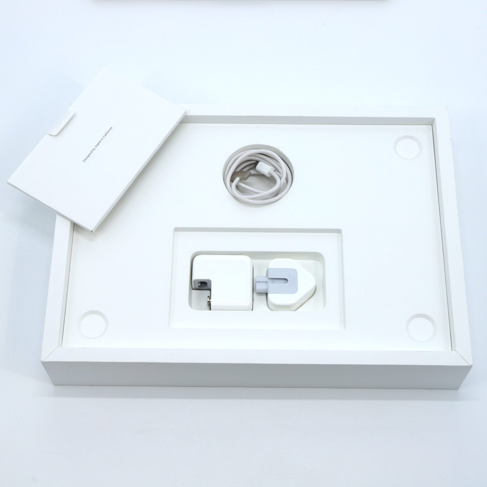 Apple MacBook Air 15.3