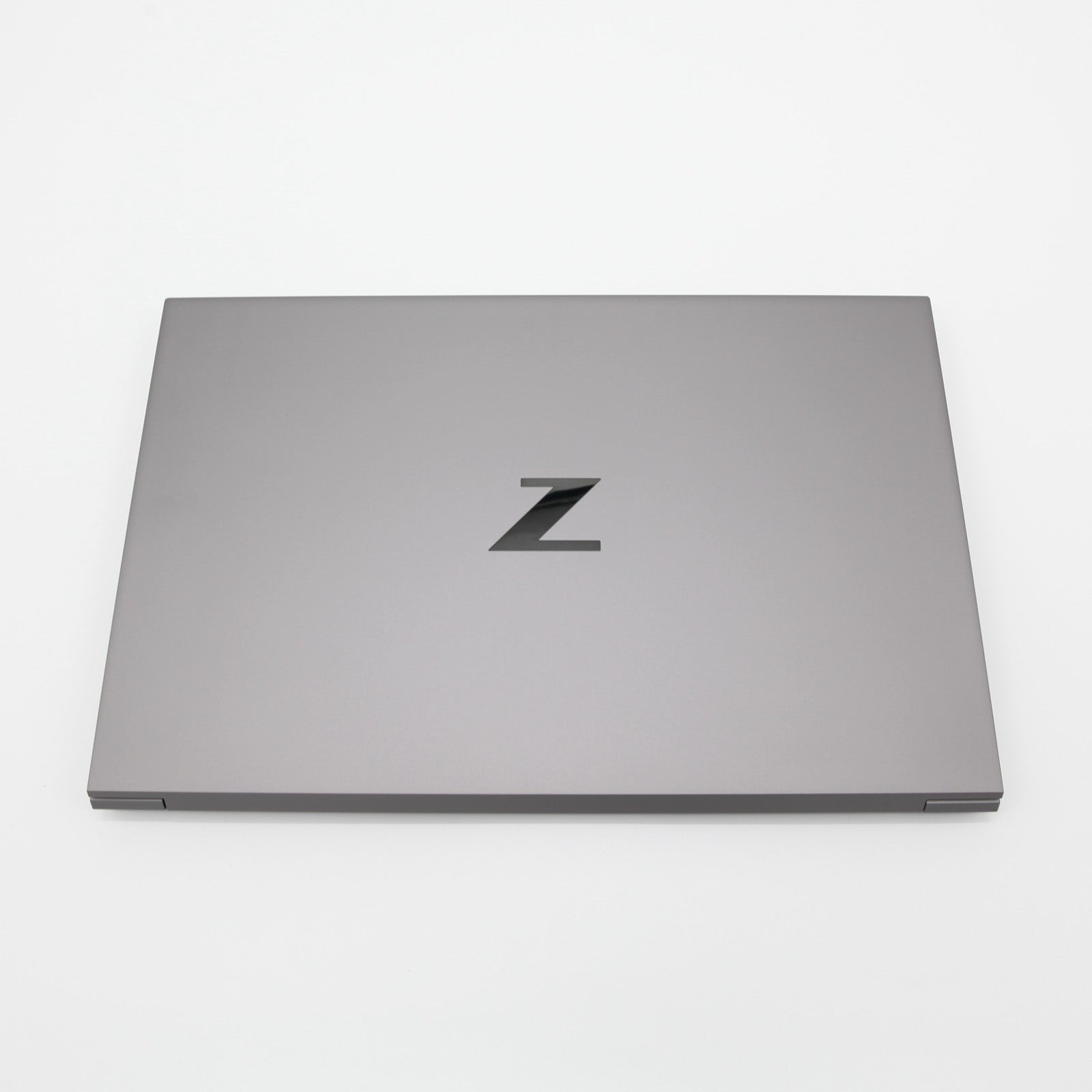 HP ZBook Studio G8 Laptop: 11th Gen i9 RTX A2000 GPU 32GB RAM