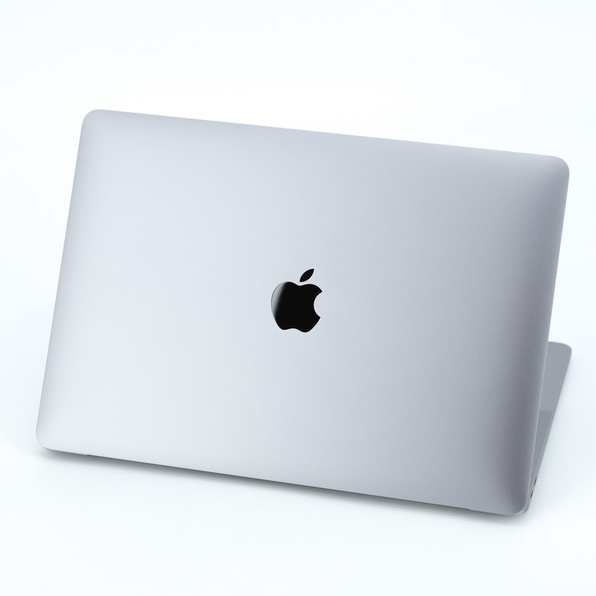 Apple MacBook Air 13.3" Retina: M1 Chip, 256GB SSD, 8GB RAM, Grey, Warranty, VAT - GreenGreen Store